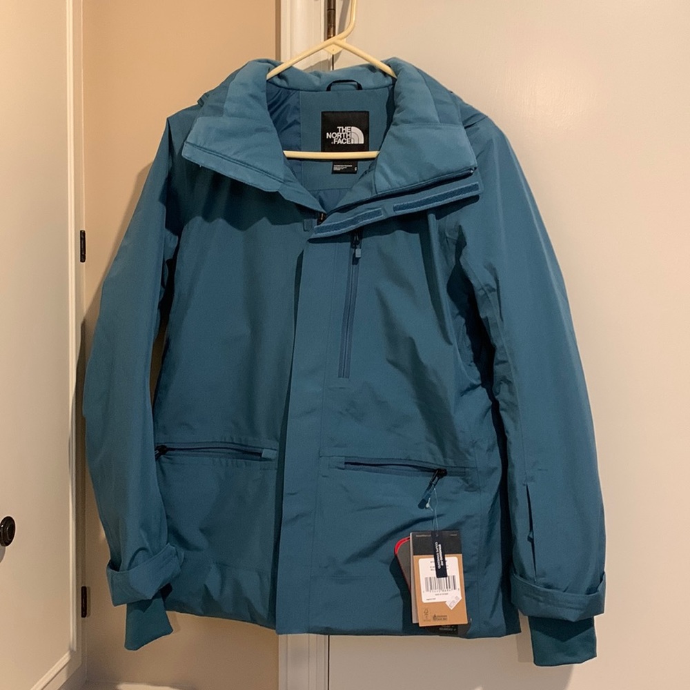 Northface Woman’s Gatekeeper Jacket